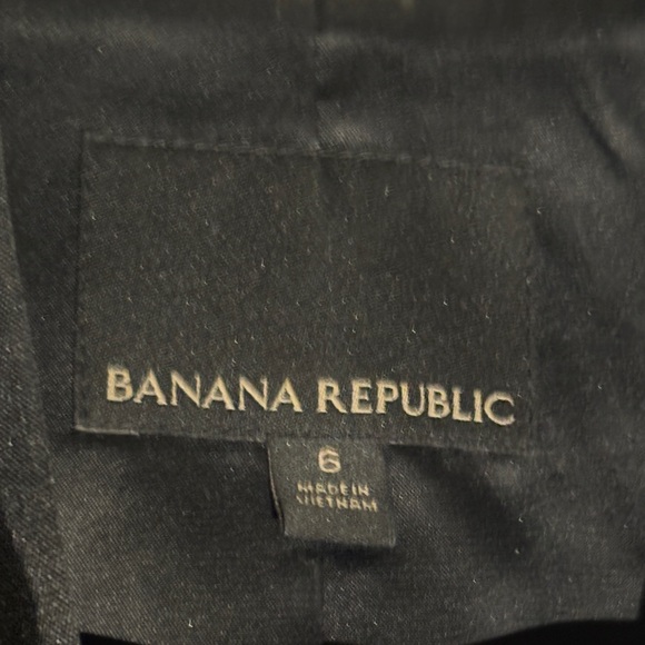 Banana Republic Black Women's Blazer - Picture 2 of 9